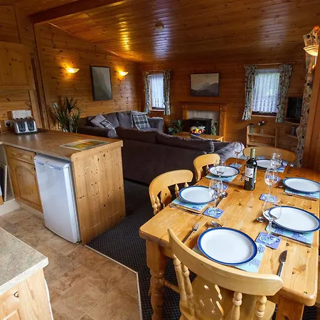 Whiteside At Burnside Park *